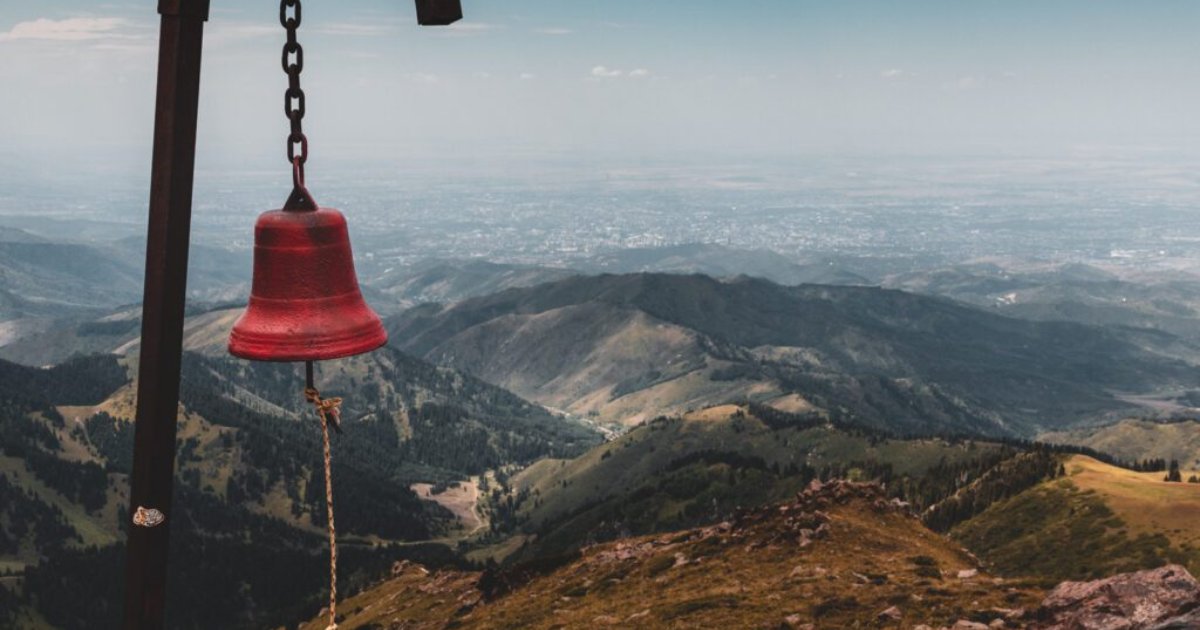 Hiking экскурсия на пик Букреева, 3010 метров