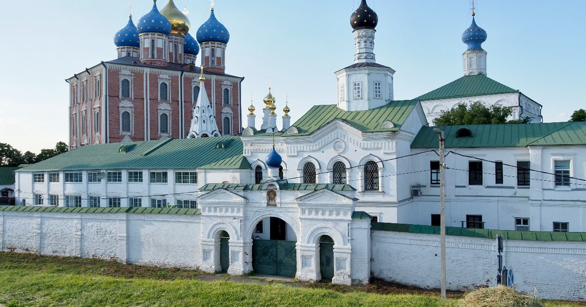 Памятник Евпатию Коловрату в Рязани: история и экскурсии